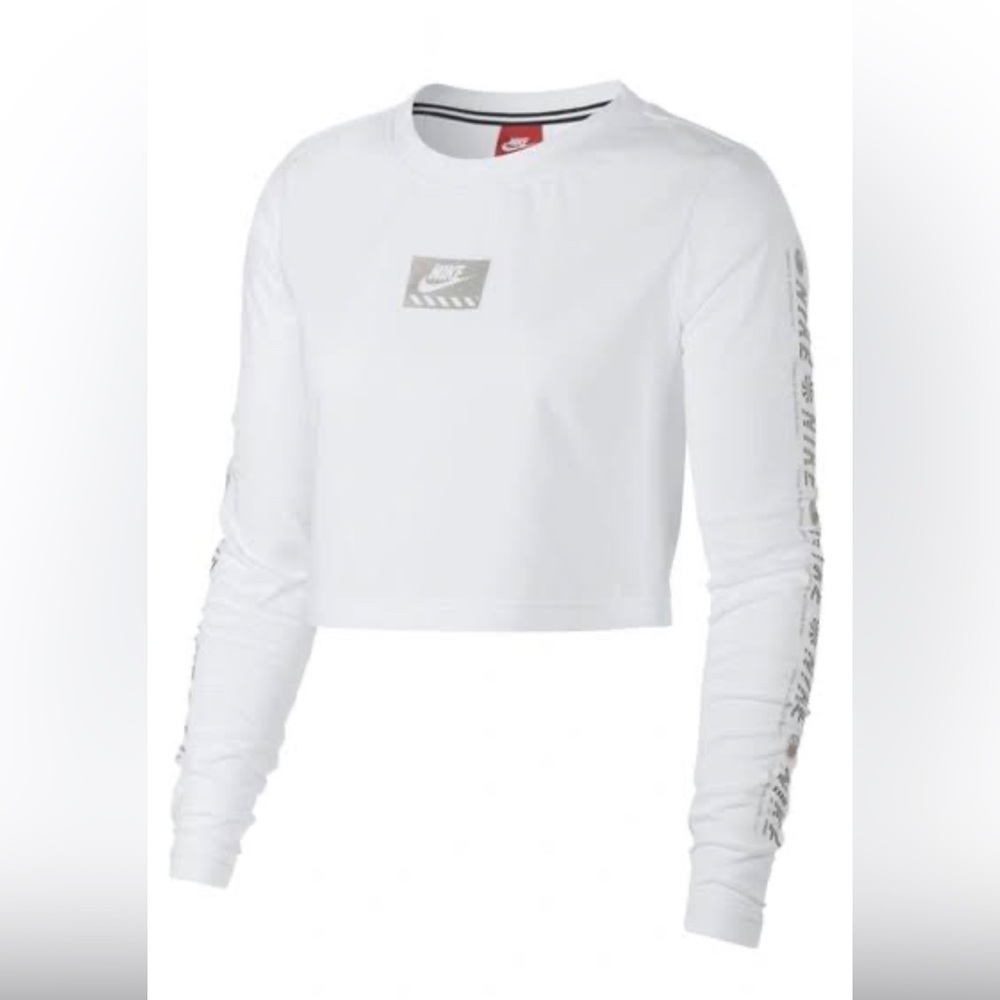 Nike - Sporty Long Sleeve